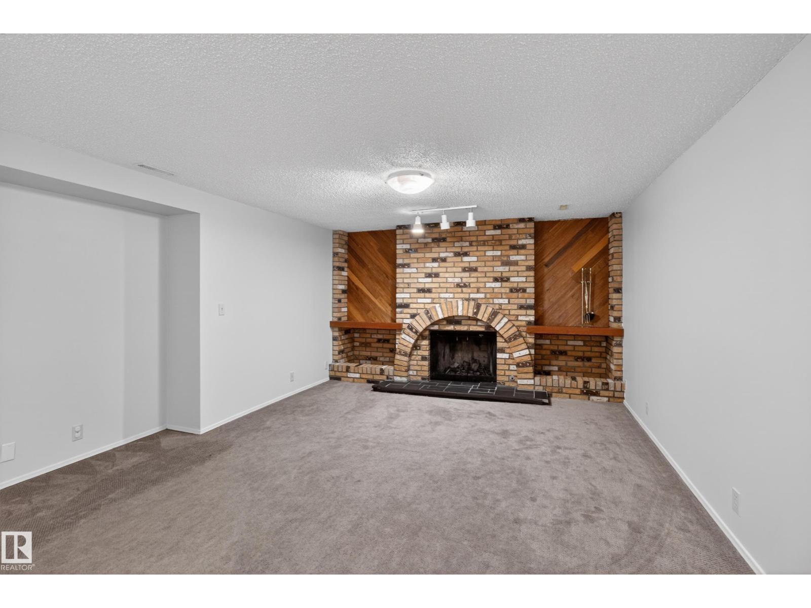 102 GARLAND CR, Sherwood Park