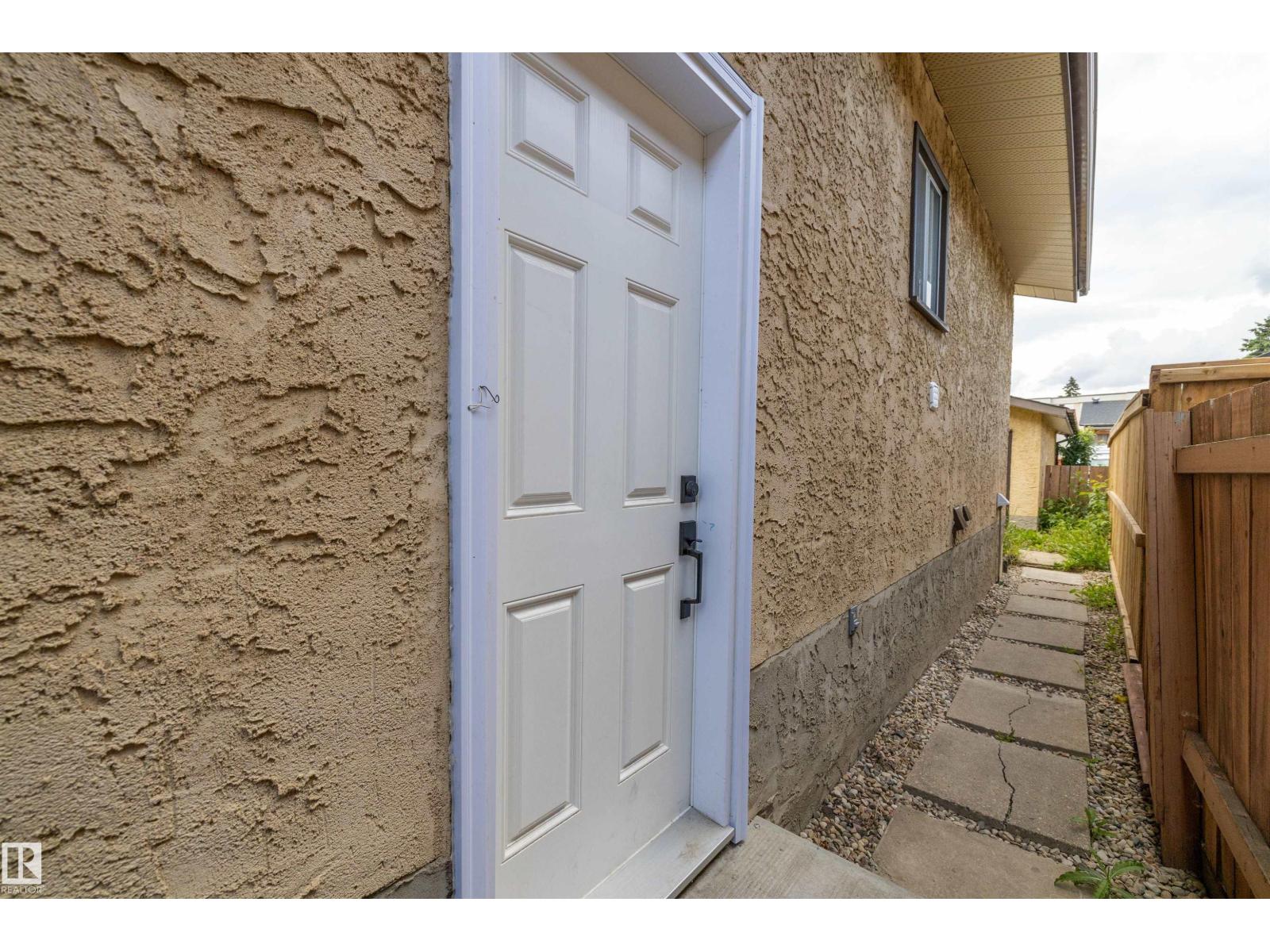3620 42A AV NW - 43