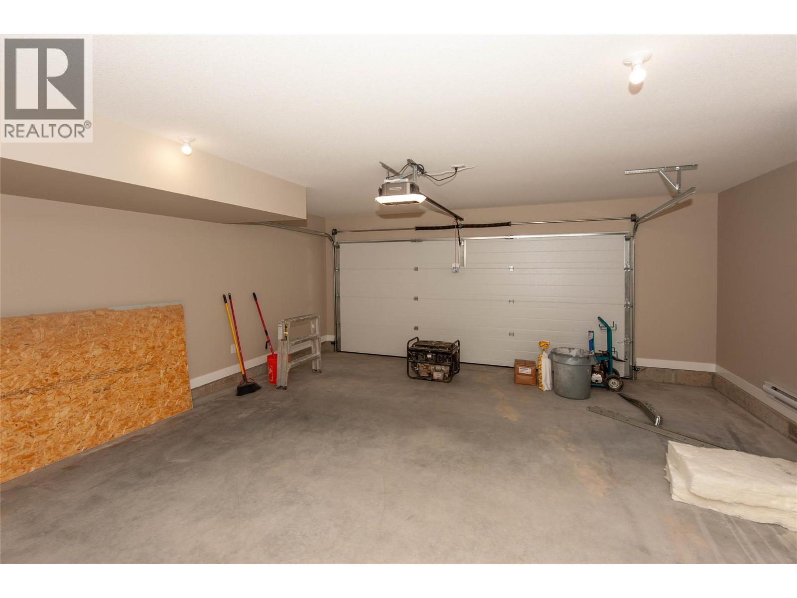 435 Poplar Drive - 12