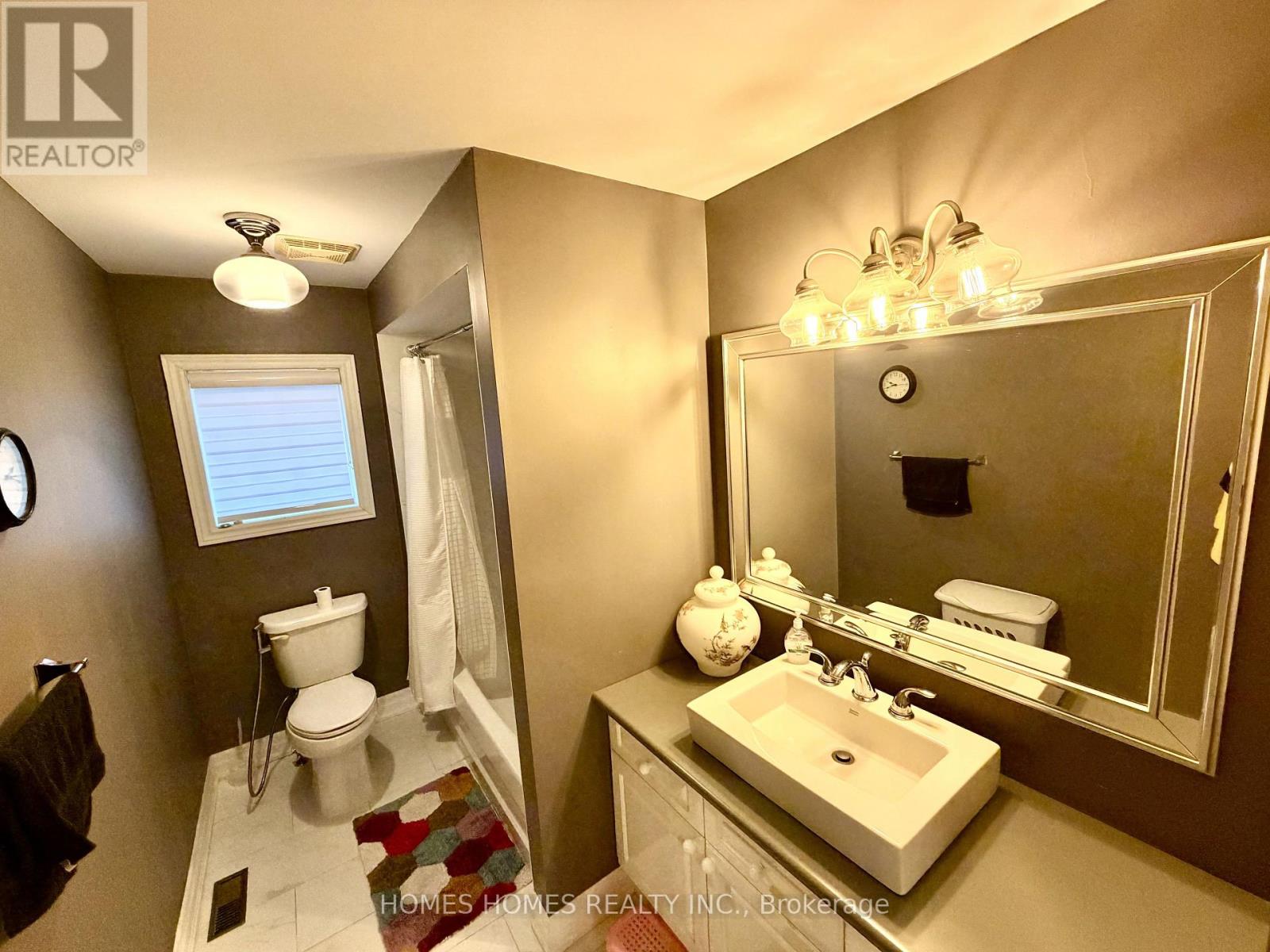 36 FRUSTAC TRAIL - 36