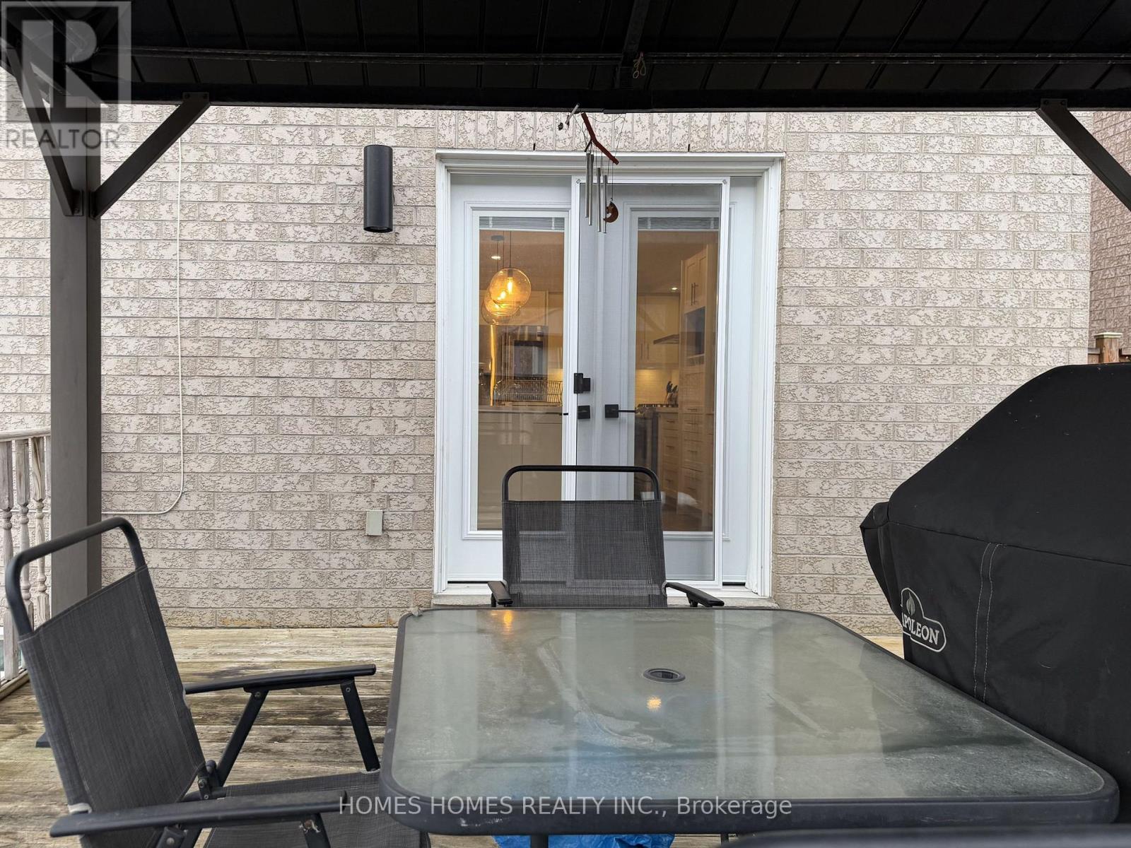 36 FRUSTAC TRAIL - 40