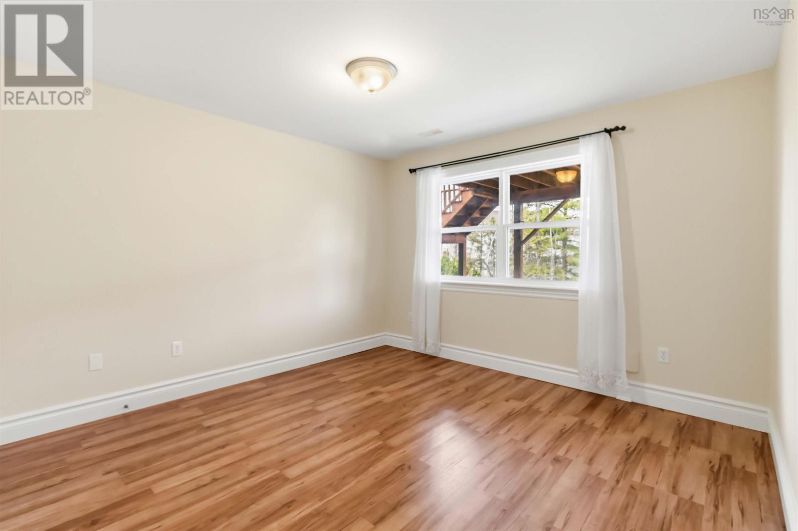 Property 38 of 52 of 167 Ravines Drive