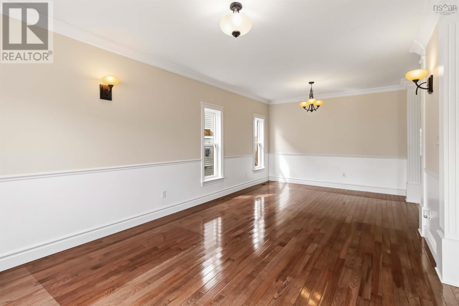 Property 5 of 52 of 167 Ravines Drive