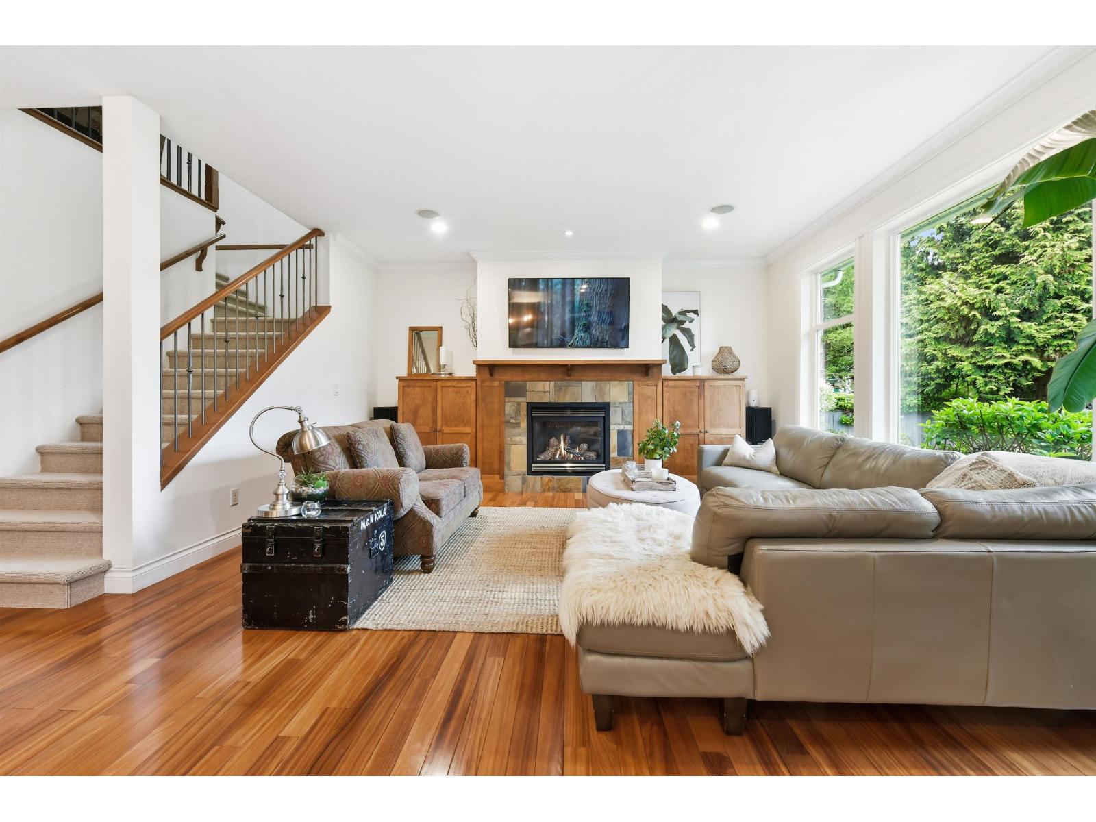 9002 NASH STREET, Langley