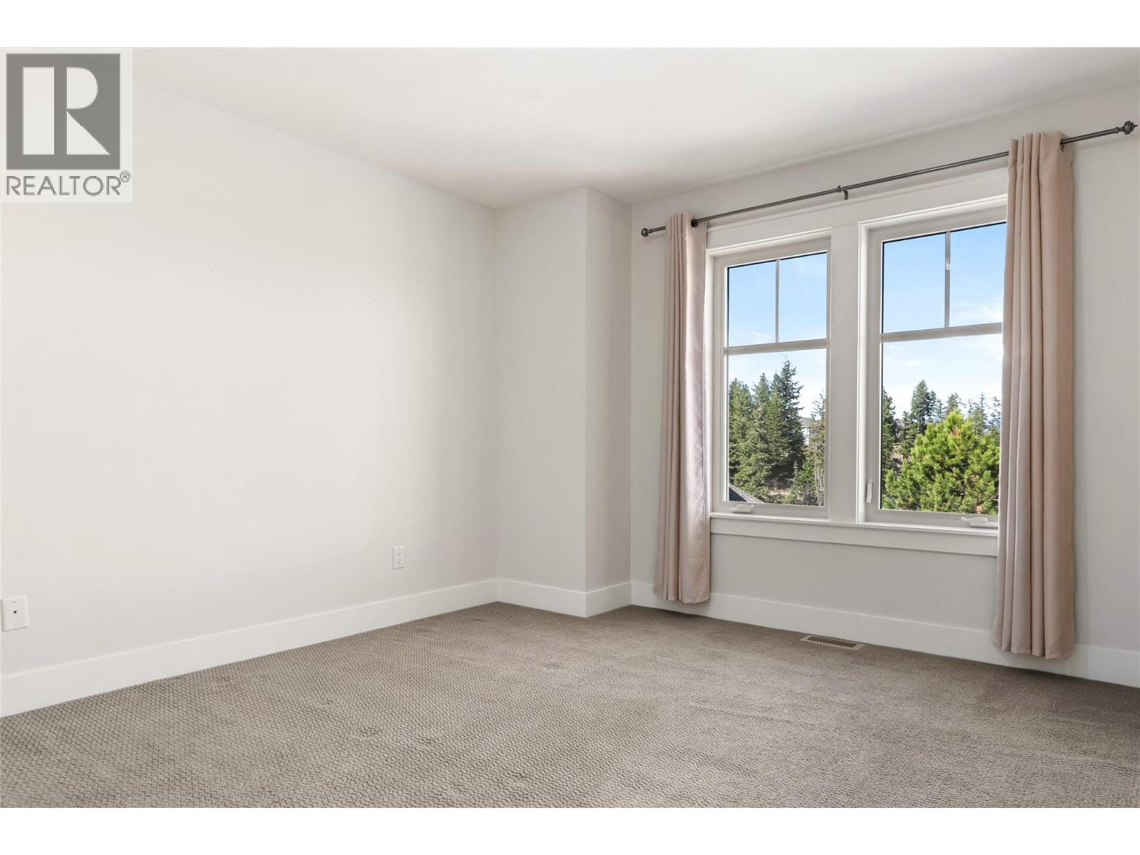 333 Longspoon Drive Unit# 35, Vernon