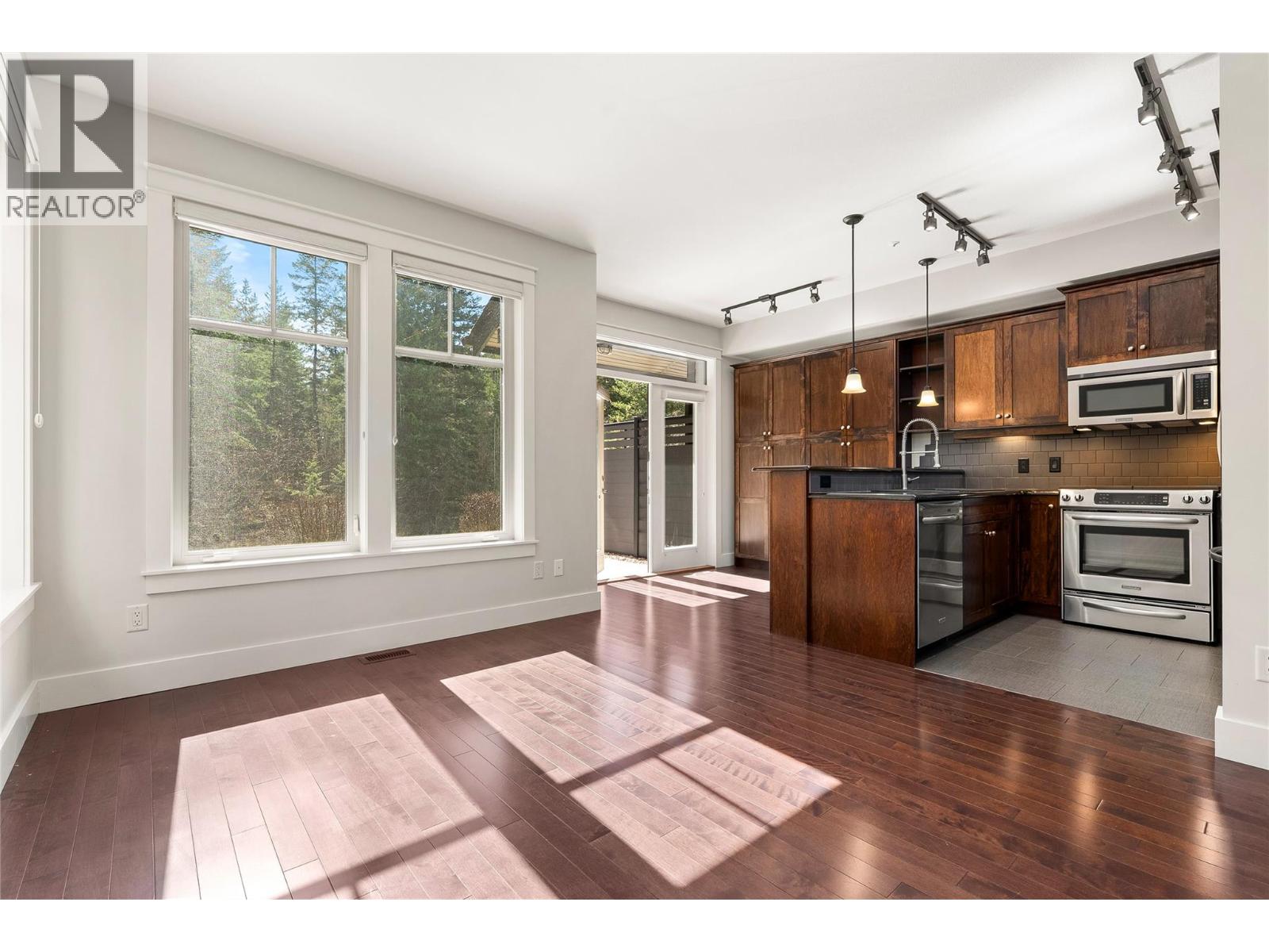 333 Longspoon Drive Unit# 35, Vernon