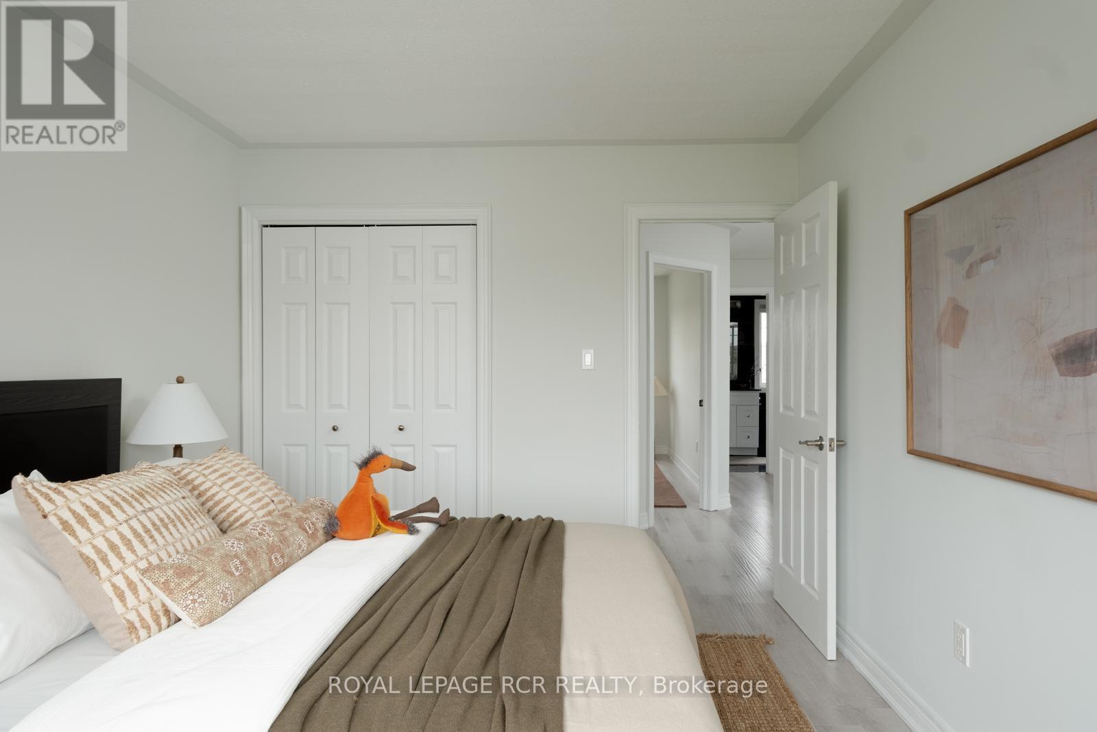18 LEENDERS LANE - 30