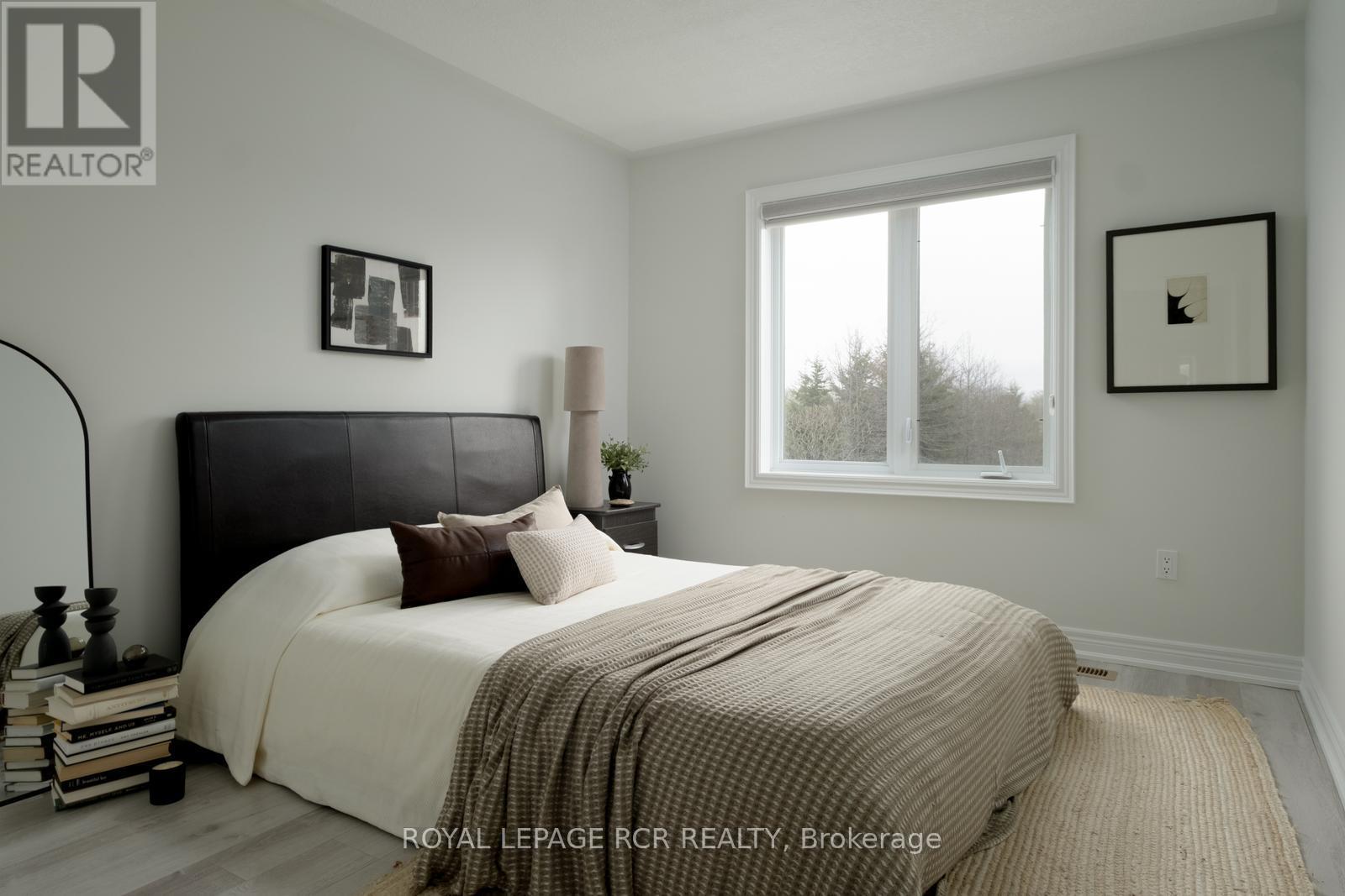 18 LEENDERS LANE - 31