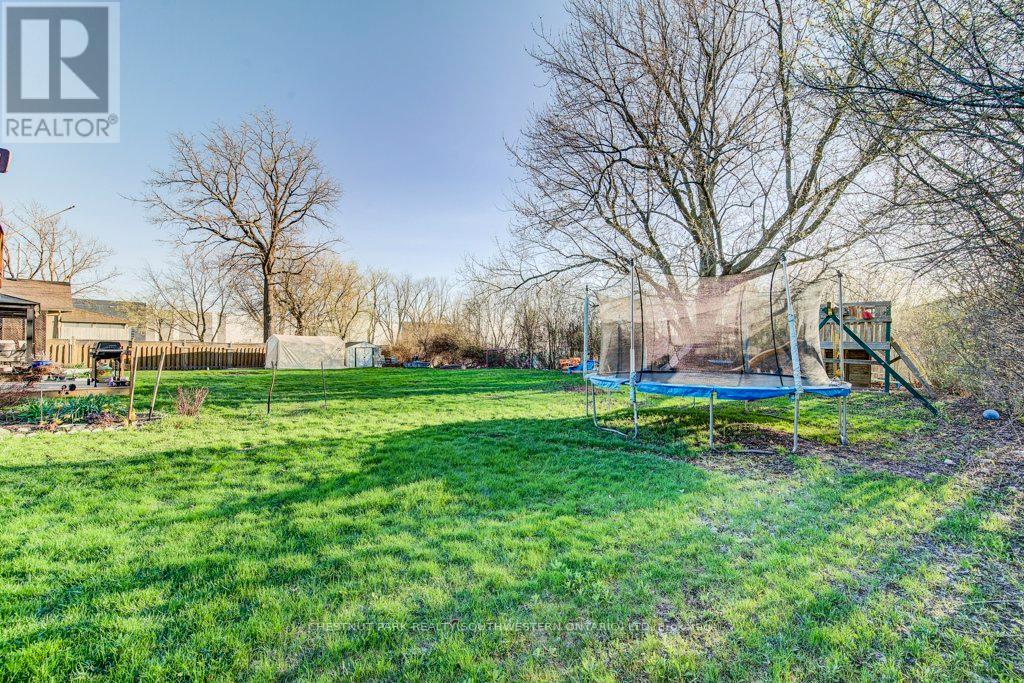 2310 FOUNTAIN STREET N - 41