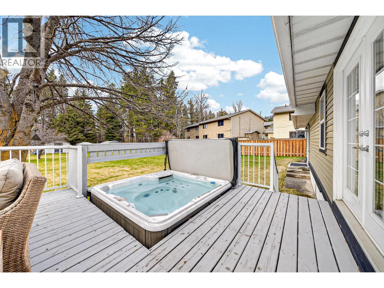 255 Pine Avenue, Sparwood