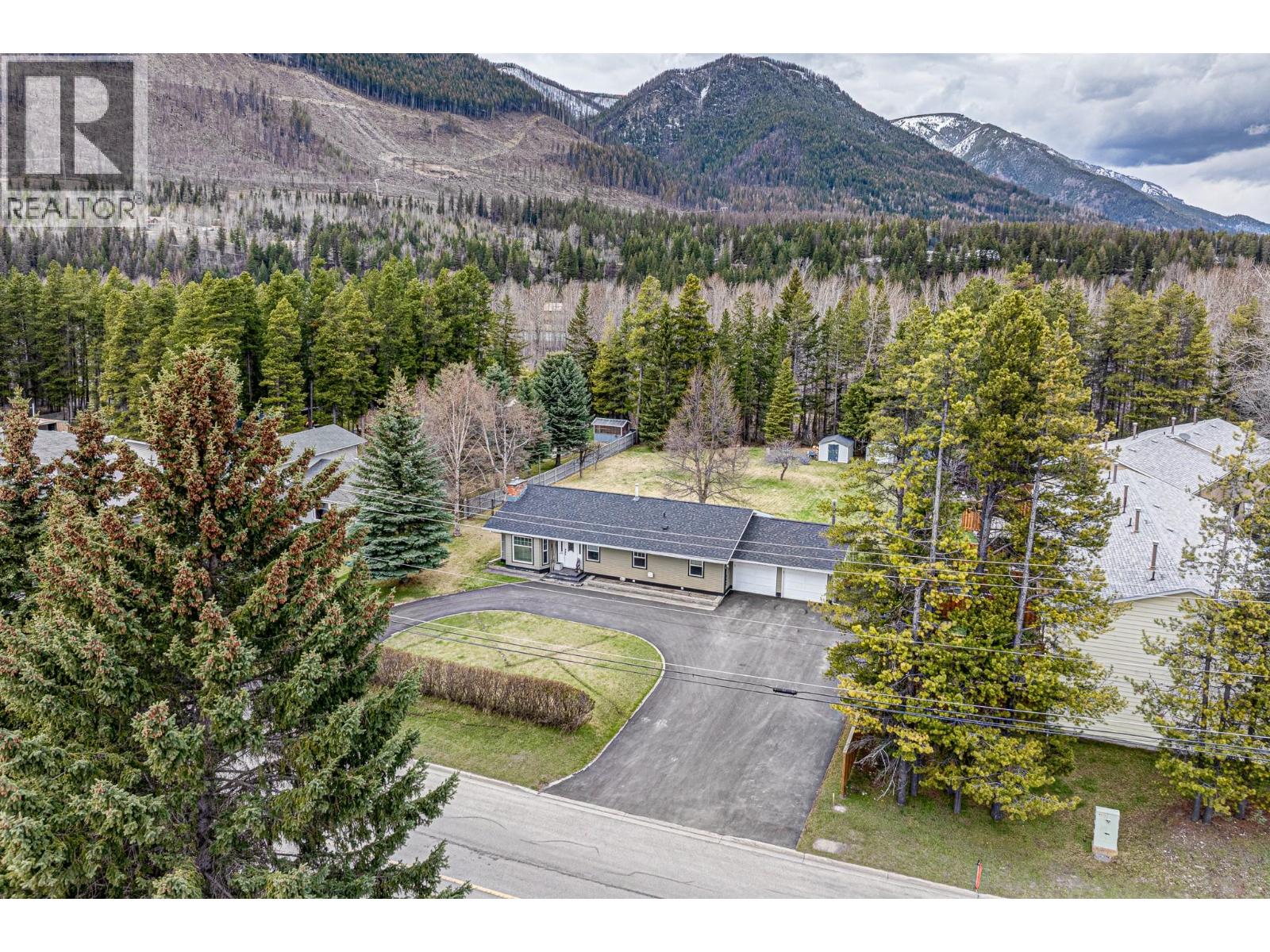 255 Pine Avenue, Sparwood