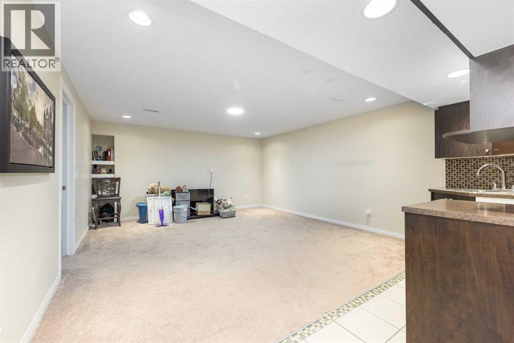 19 Skyview Ranch Crescent NE — photo 32