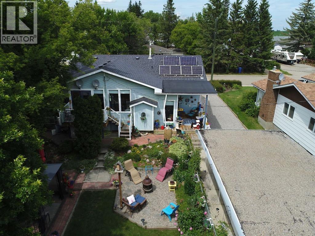 1115 3 Street NE - photo 3