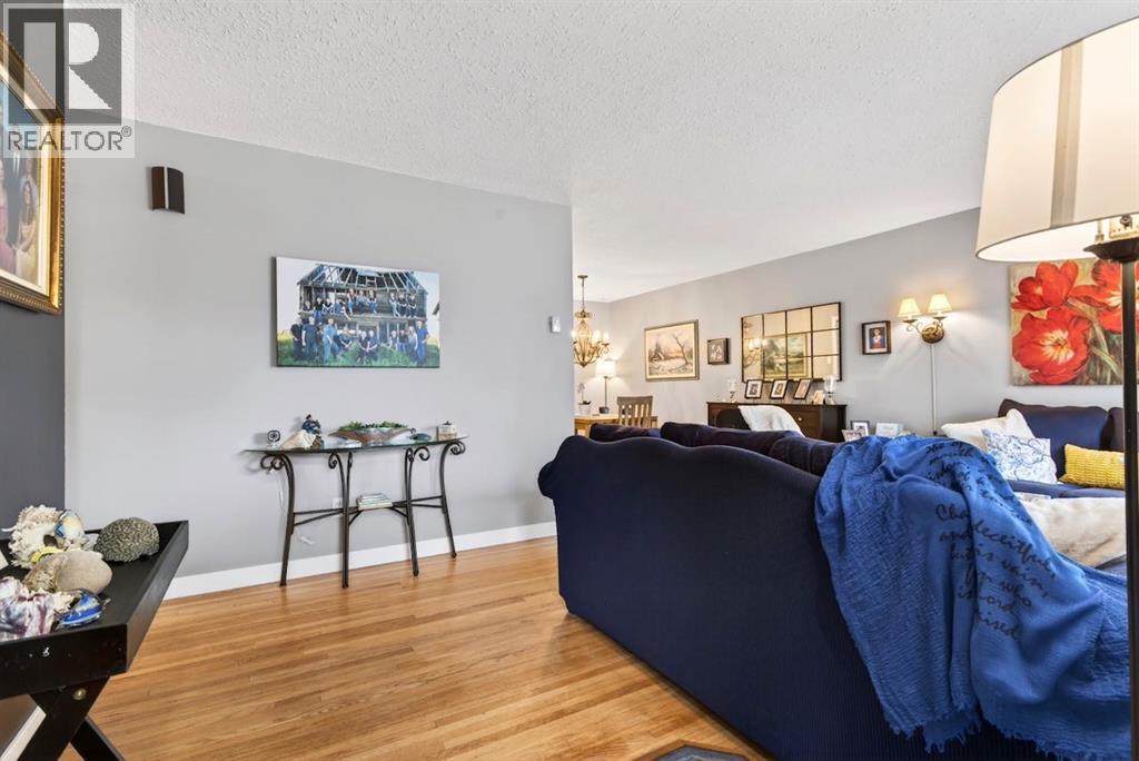 1115 3 Street NE — photo 12