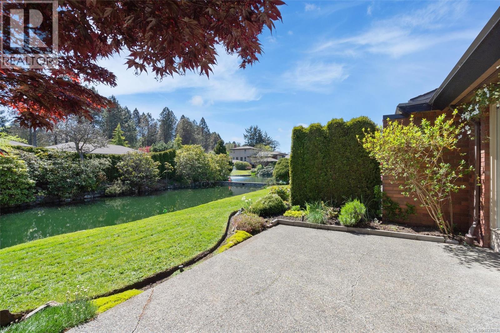 #118 2345 Cedar Hill Cross Rd - 27