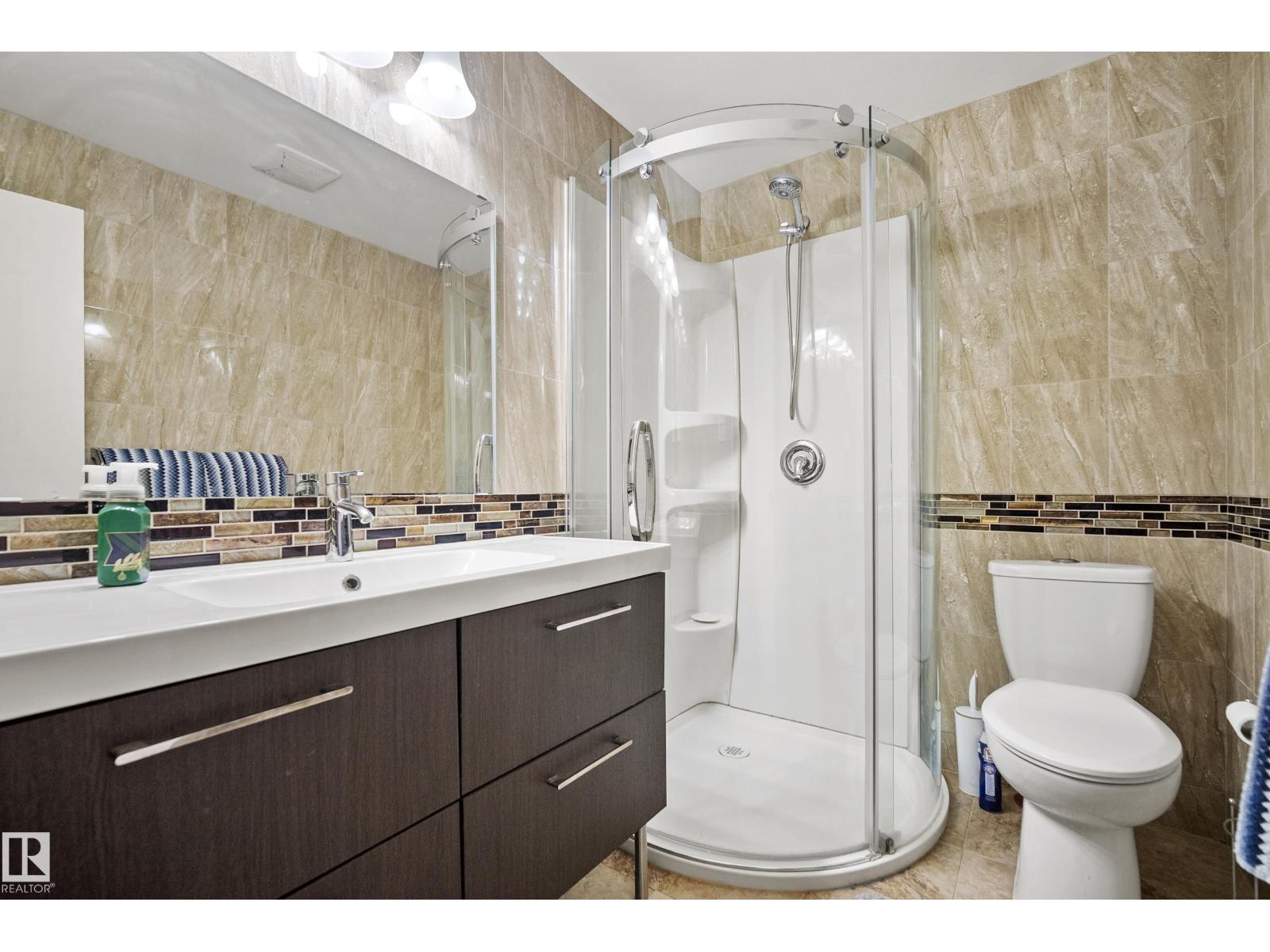 #9 9231 213 ST NW - 28