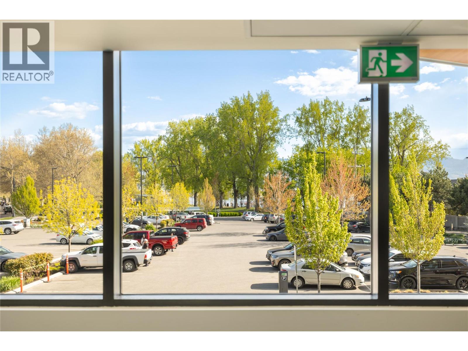 #411 3340 Lakeshore Road - 54