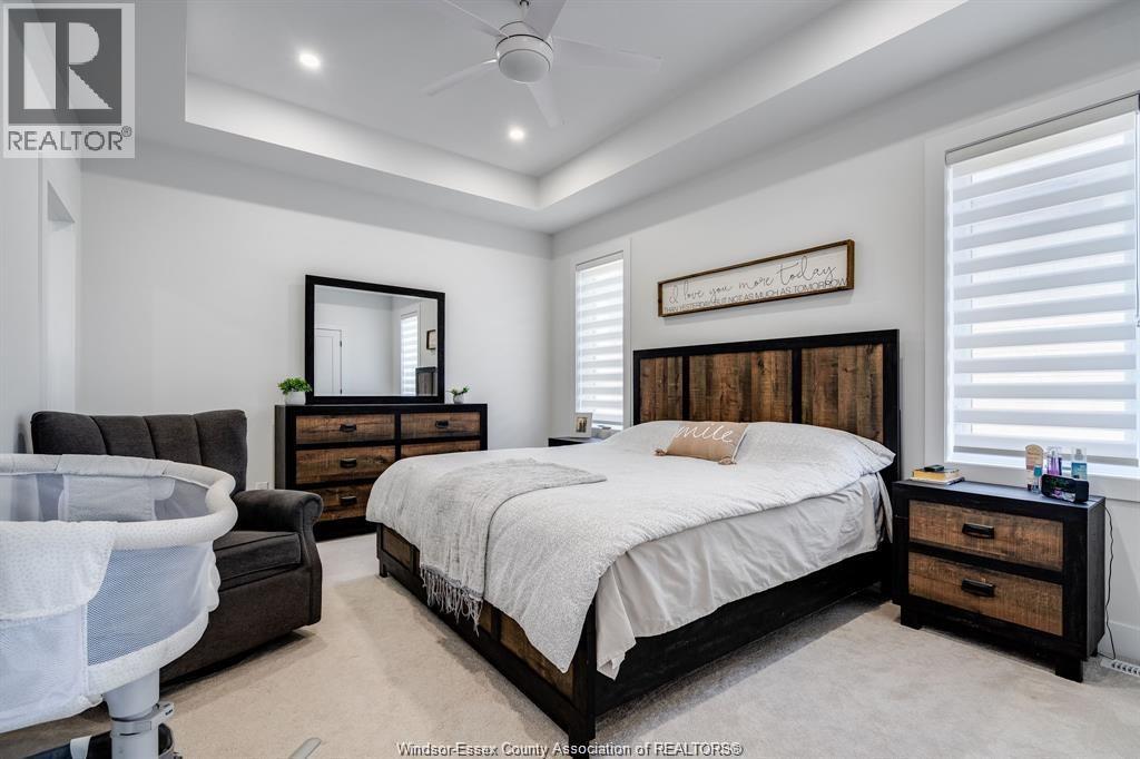 6 HEATHVIEW TRAIL - 19
