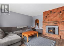 Bedroom 3 - 2478 Cleroux Crescent, Ottawa, ON K1W1A3 Photo 9