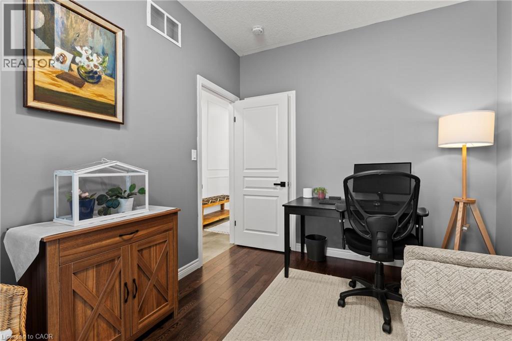 292 KEYSTONE Crescent, Hamilton, Ontario, L0R1P0 — Photo 8