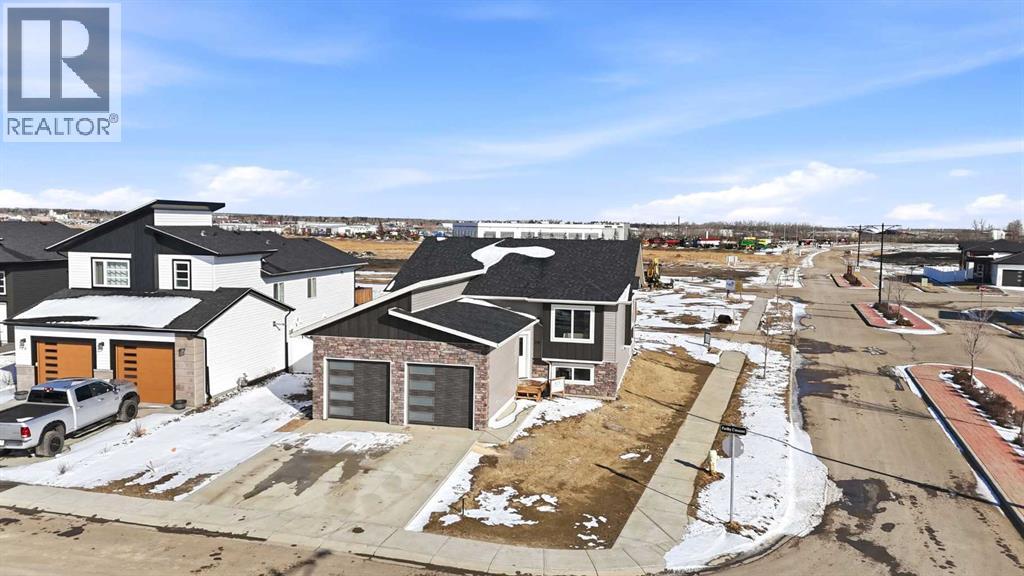 78 Parlby Crescent, Lacombe