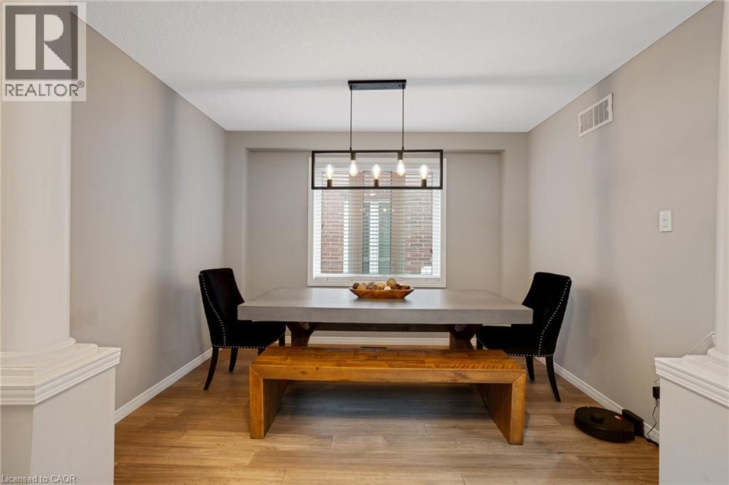 99 UDVARI Crescent - 11