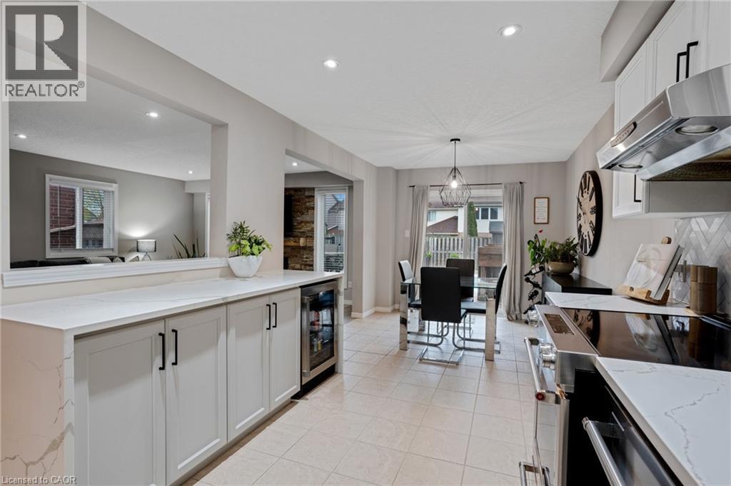 99 UDVARI Crescent - 20