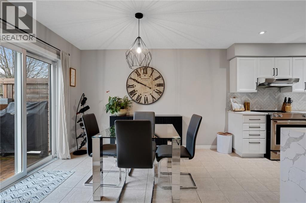 99 UDVARI Crescent - 16