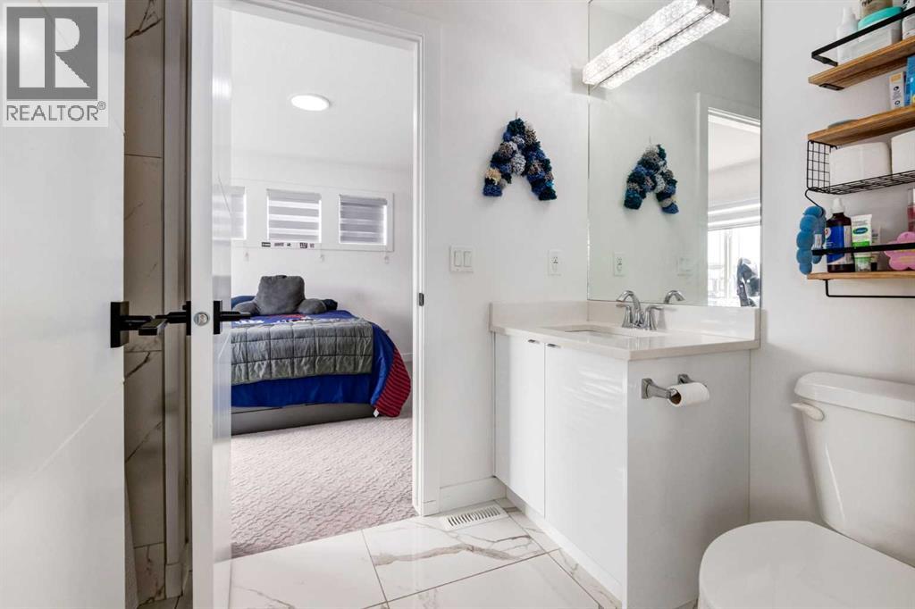 305 Kinniburgh Cove — photo 35