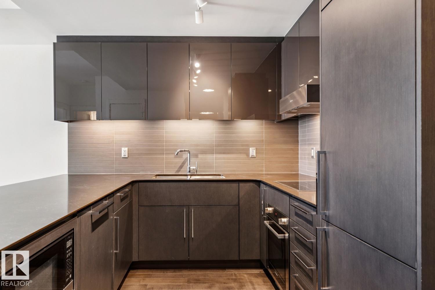 #3104 10360 102 ST NW NW - 7