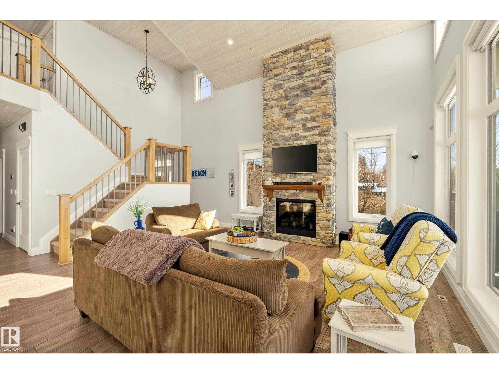 #39 53025 RGE ROAD 43 - 11