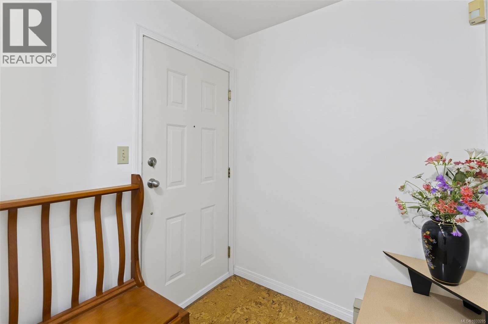 #103 1807 Oak Bay Ave - 8