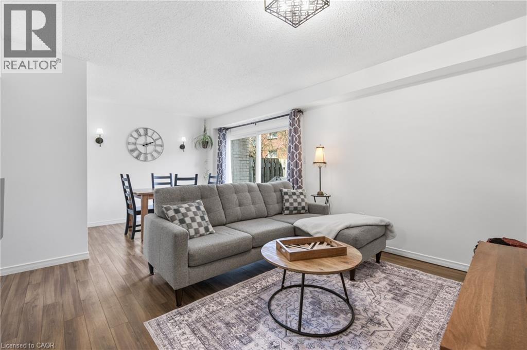 125 SEKURA Crescent Unit# 19, Cambridge, Ontario, N1R8B4 — Photo 11