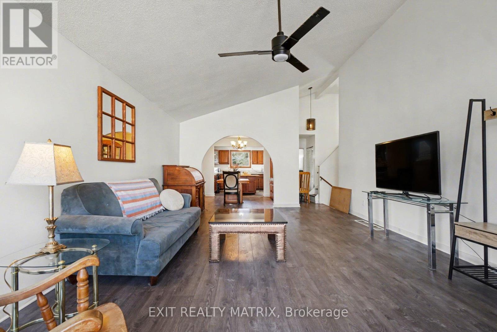 1864 LENESTER AVENUE - 7