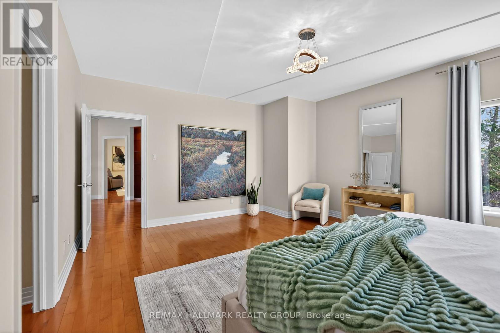 1934 LENESTER AVENUE - 27