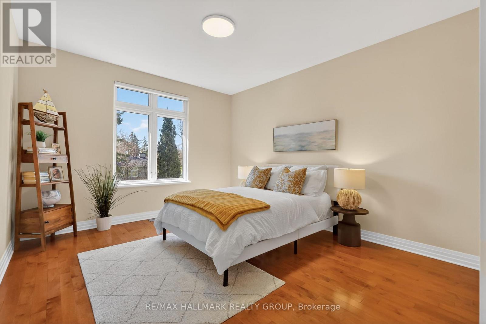 1934 LENESTER AVENUE - 35