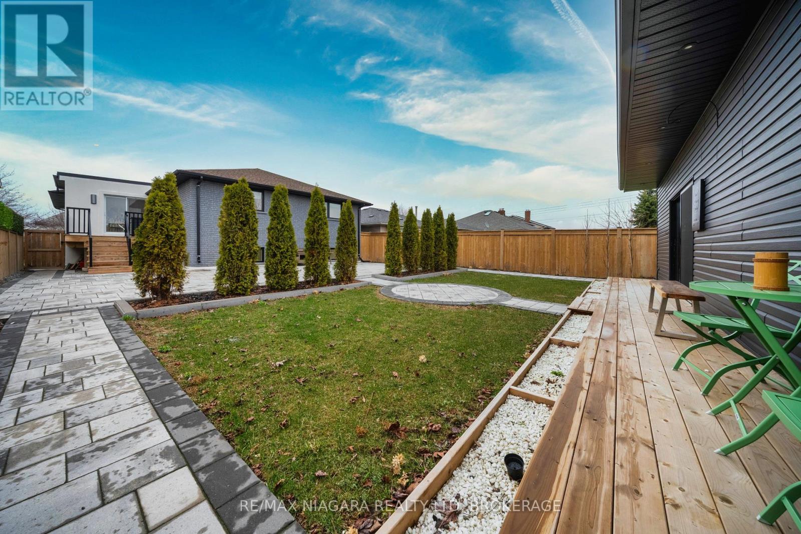 33 WEST FARMINGTON DRIVE - 38