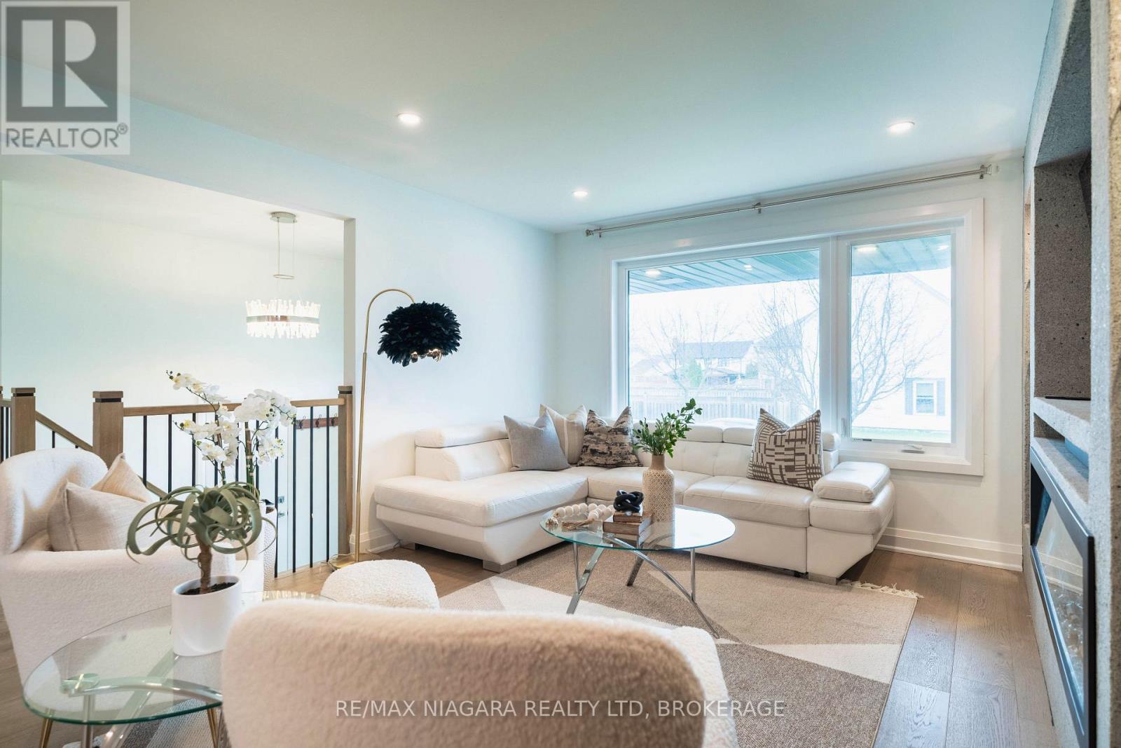 33 WEST FARMINGTON DRIVE - 6