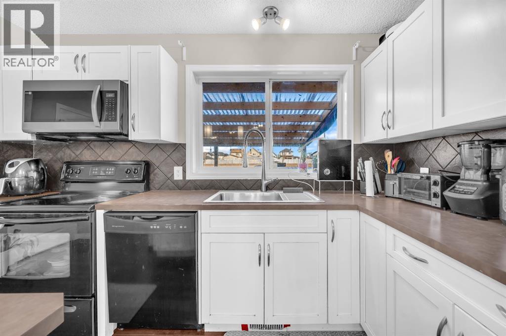 207 Elgin Meadows Gardens SE - 15