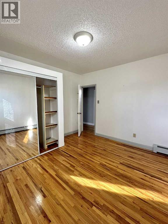 6204 18 Street SE — photo 9