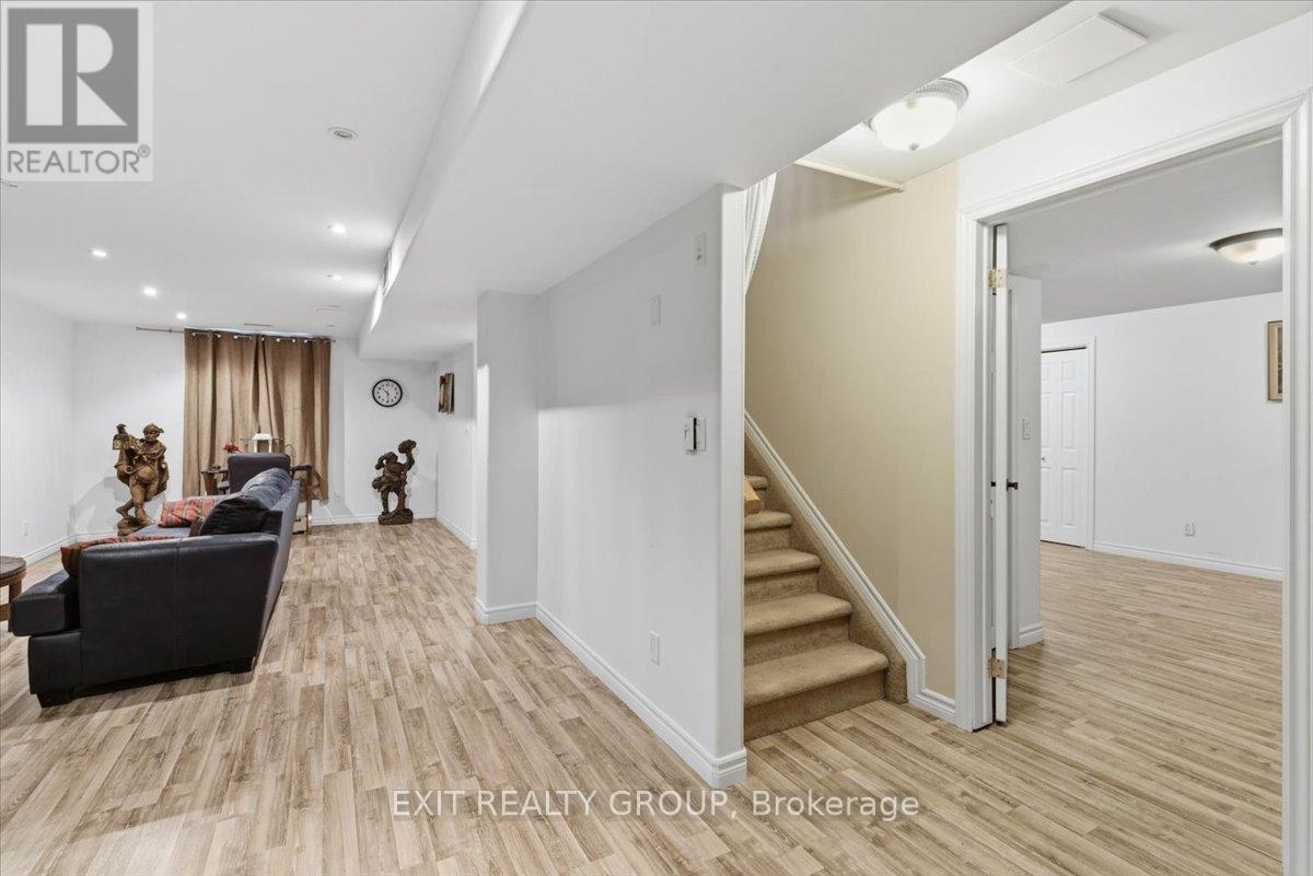 173 KILDARE AVENUE - 30