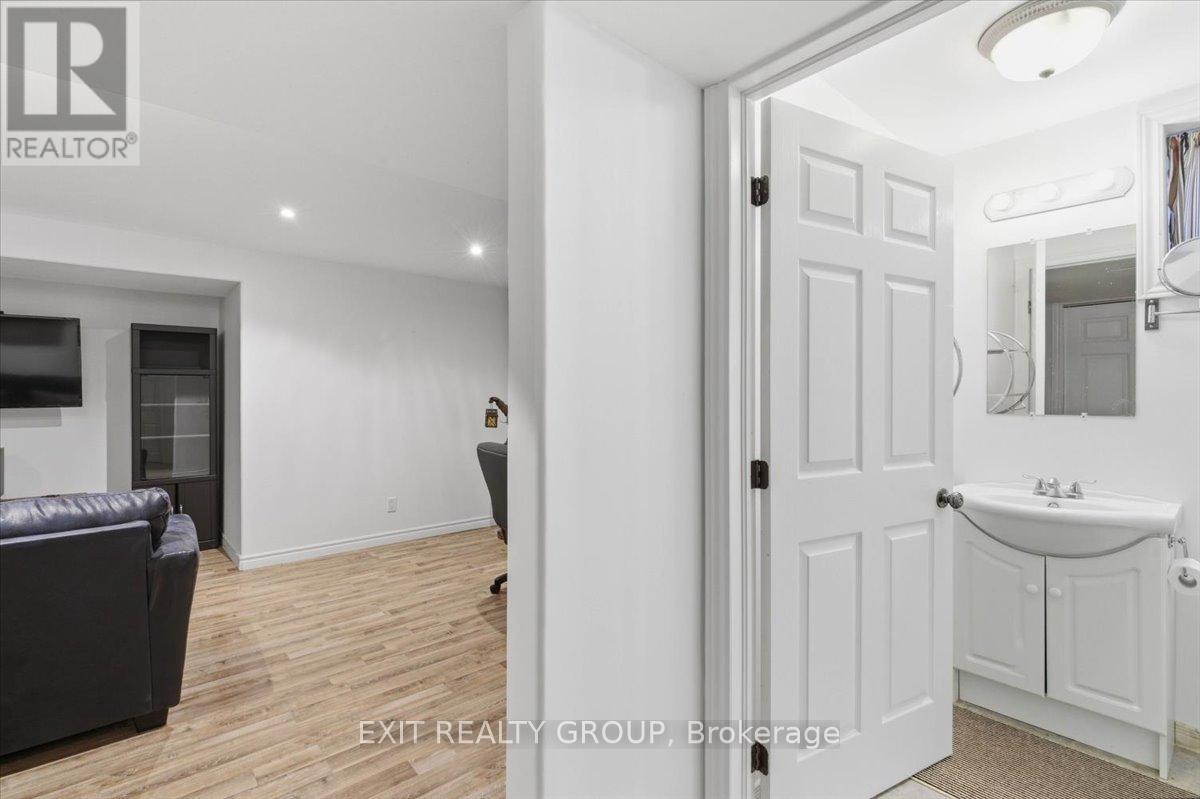 173 KILDARE AVENUE - 39