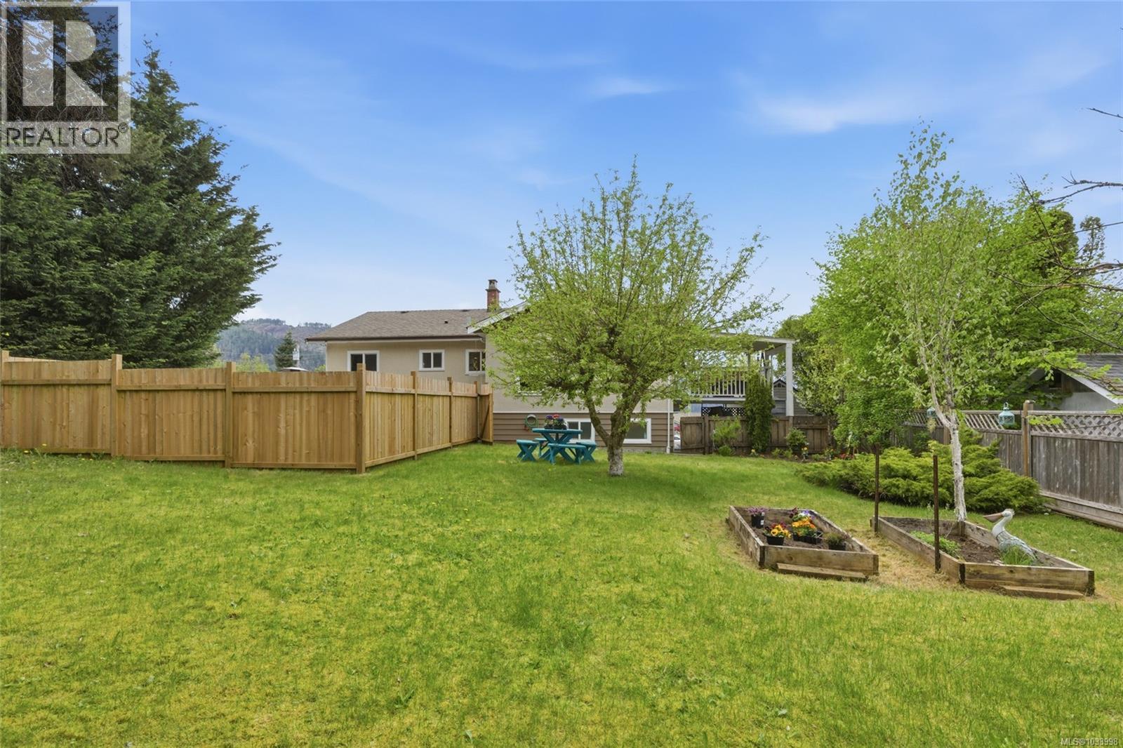 2135 Rita Rd, Port Alberni