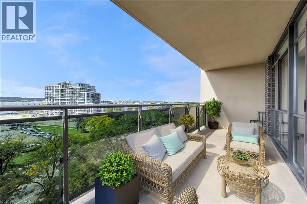 301 FRANCES Avenue Unit# 704, Stoney Creek, Ontario, L8E3W6 — Photo 5