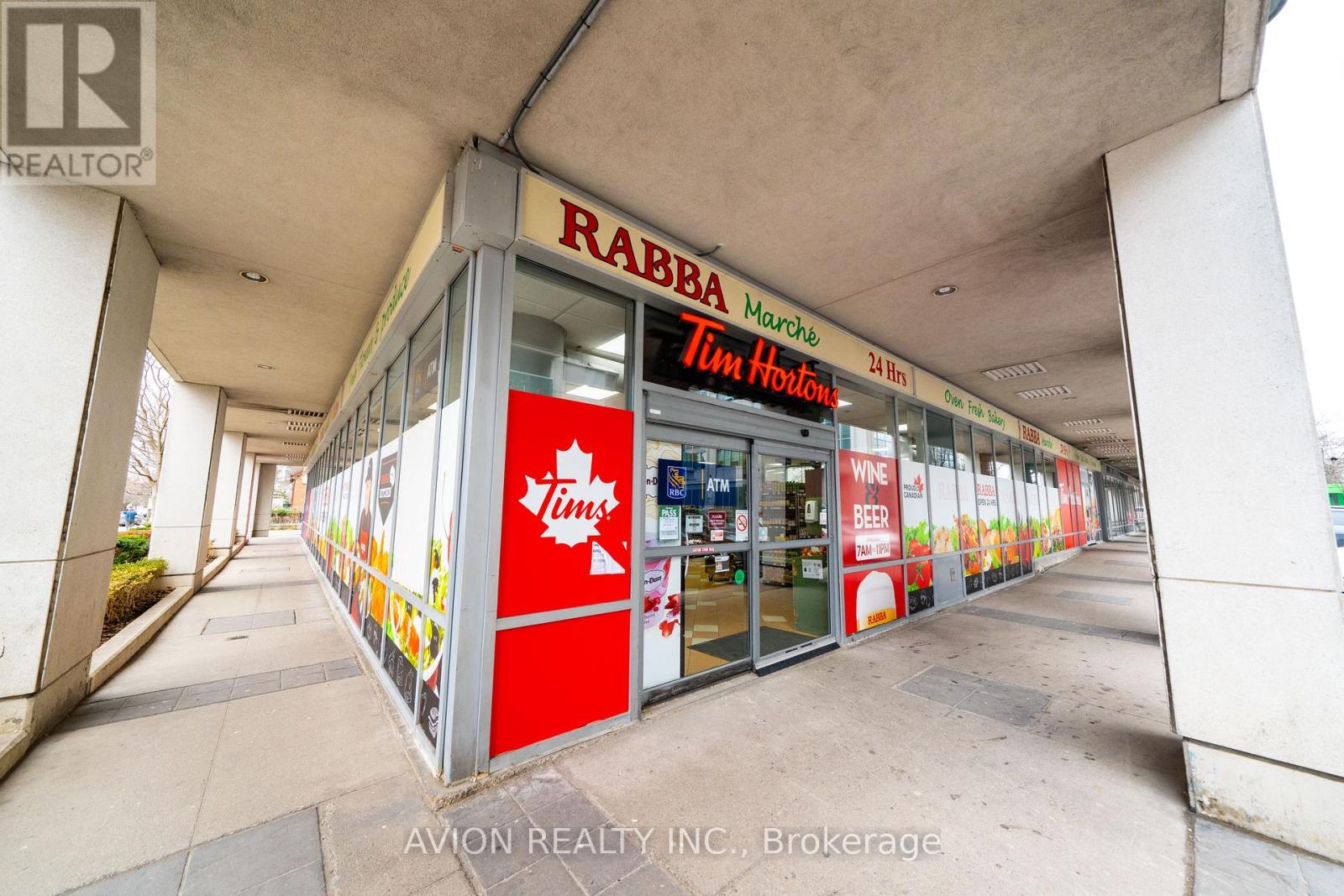 1807 - 16 HARRISON GARDEN BOULEVARD - photo 4
