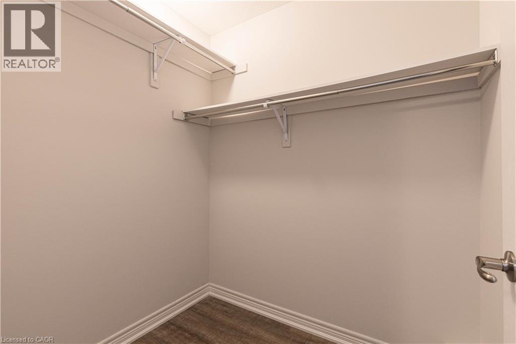70 SPRUCE Crescent, Welland, Ontario, L3C0C6 — Photo 18
