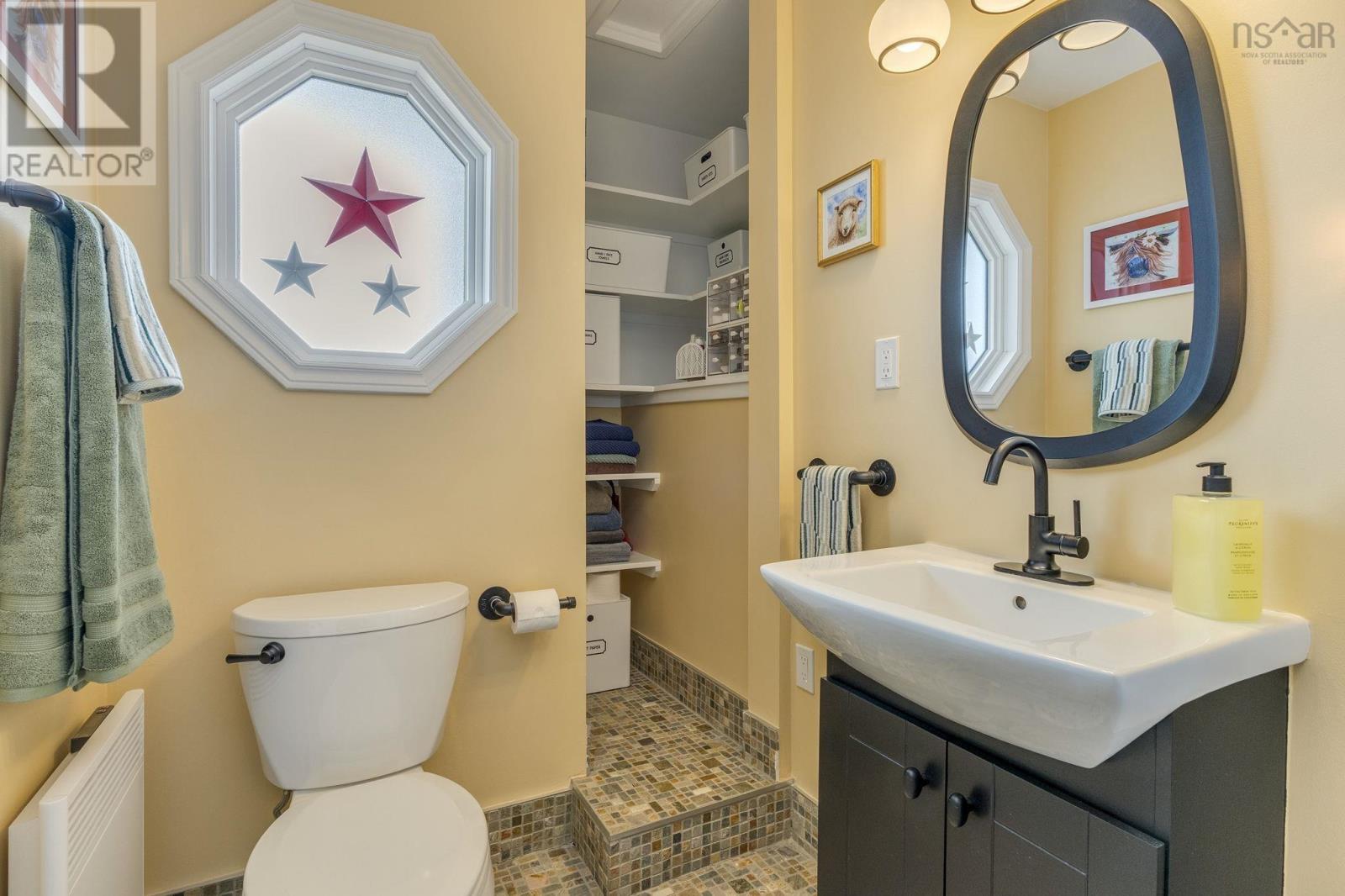 Property 18 of 50 of 2450 Crowell Road