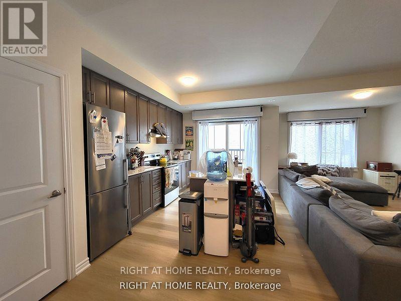 #7 490 BERESFORD PATH - 17