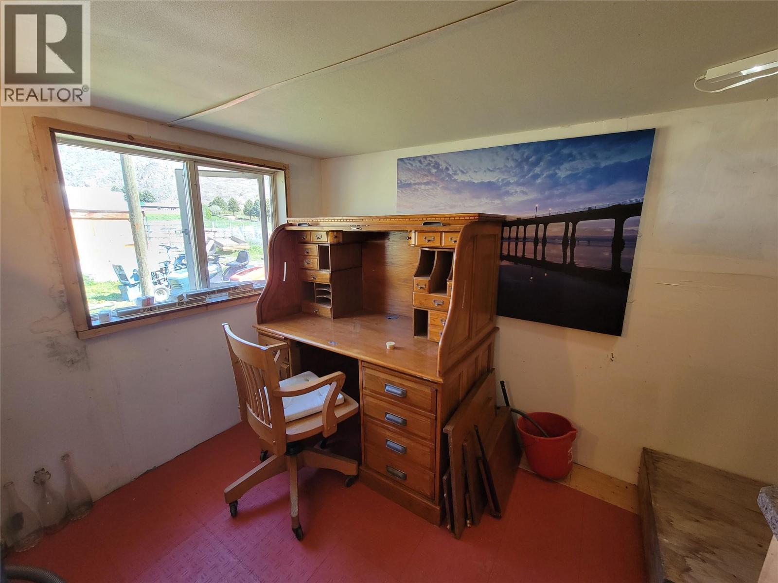 2626 Highway 3, Keremeos
