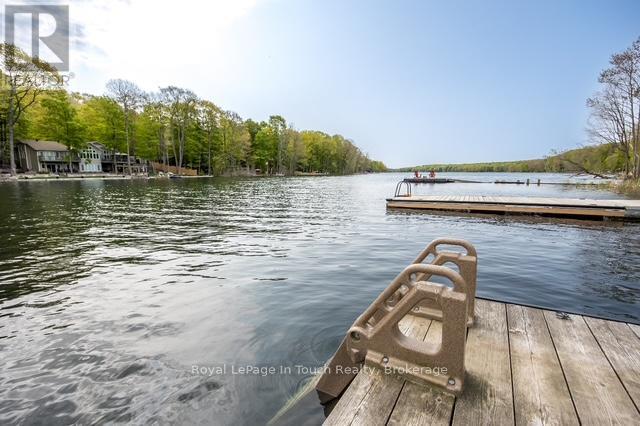 157 FARLAIN LAKE ROAD W - Image 2